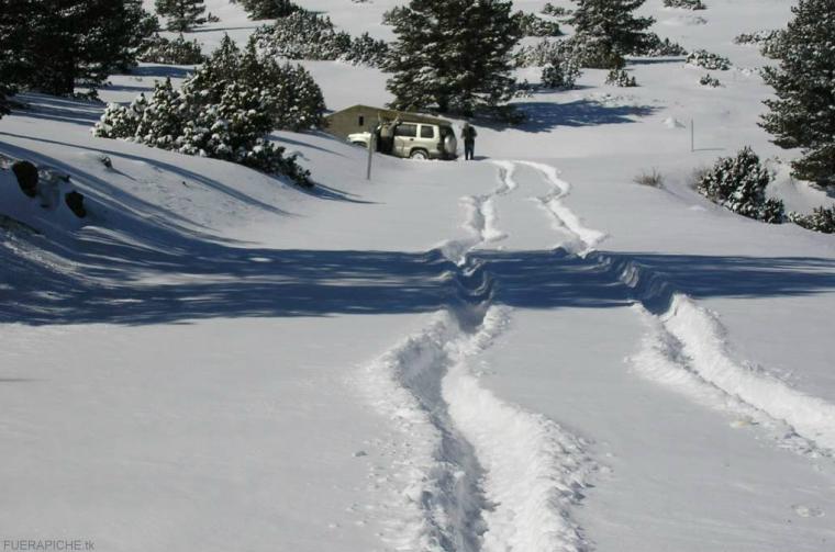 Opel Monterrey en la nive 4x4